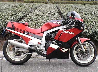 SUZUKI GSX-R1100(J)